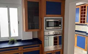 Apartamento Kalma 2 a 300mtrs de la playa con Piscina WIFI TV